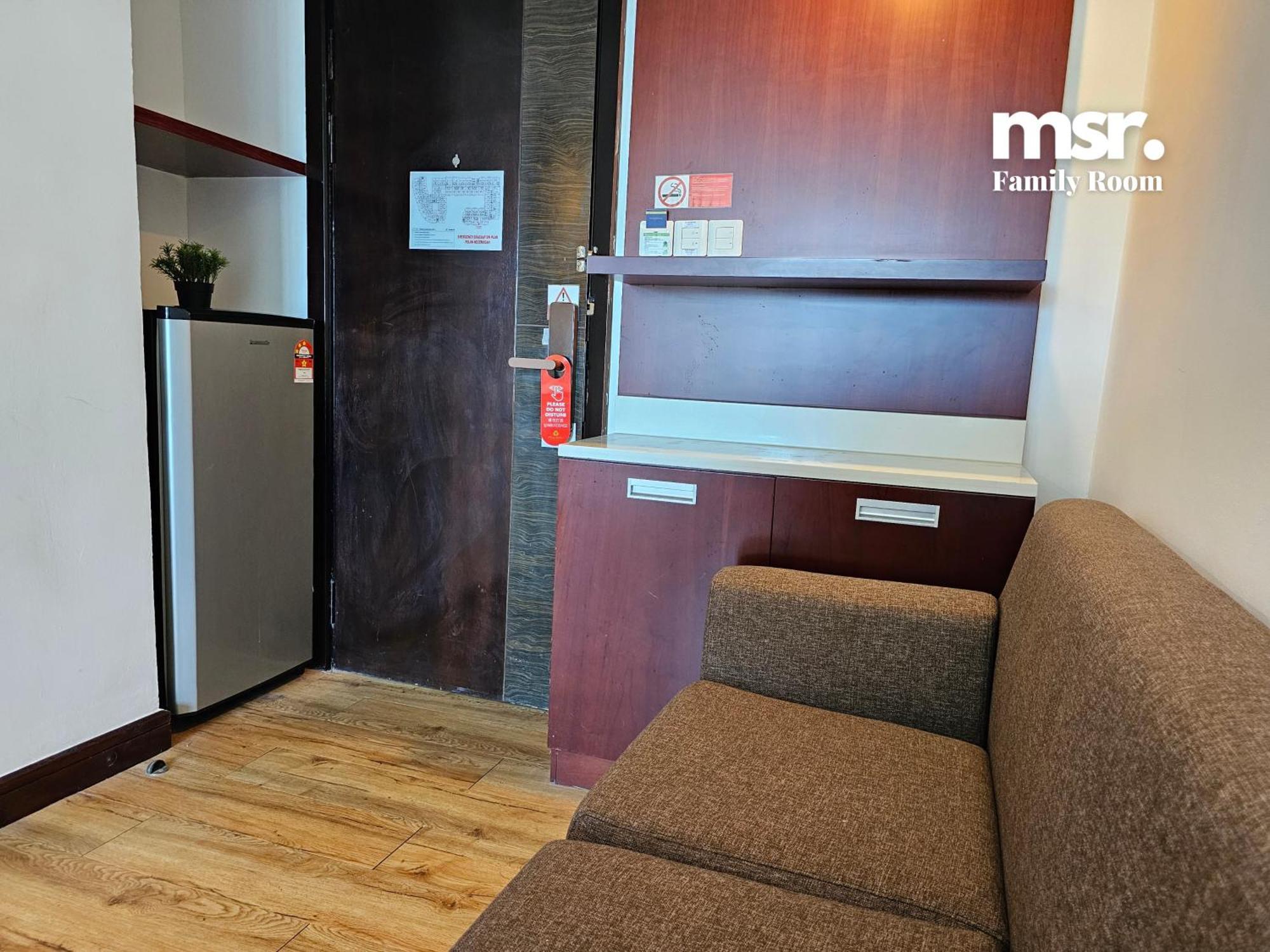 Kota Kinabalu City Ensuite At Scsp Ming Garden Exterior photo