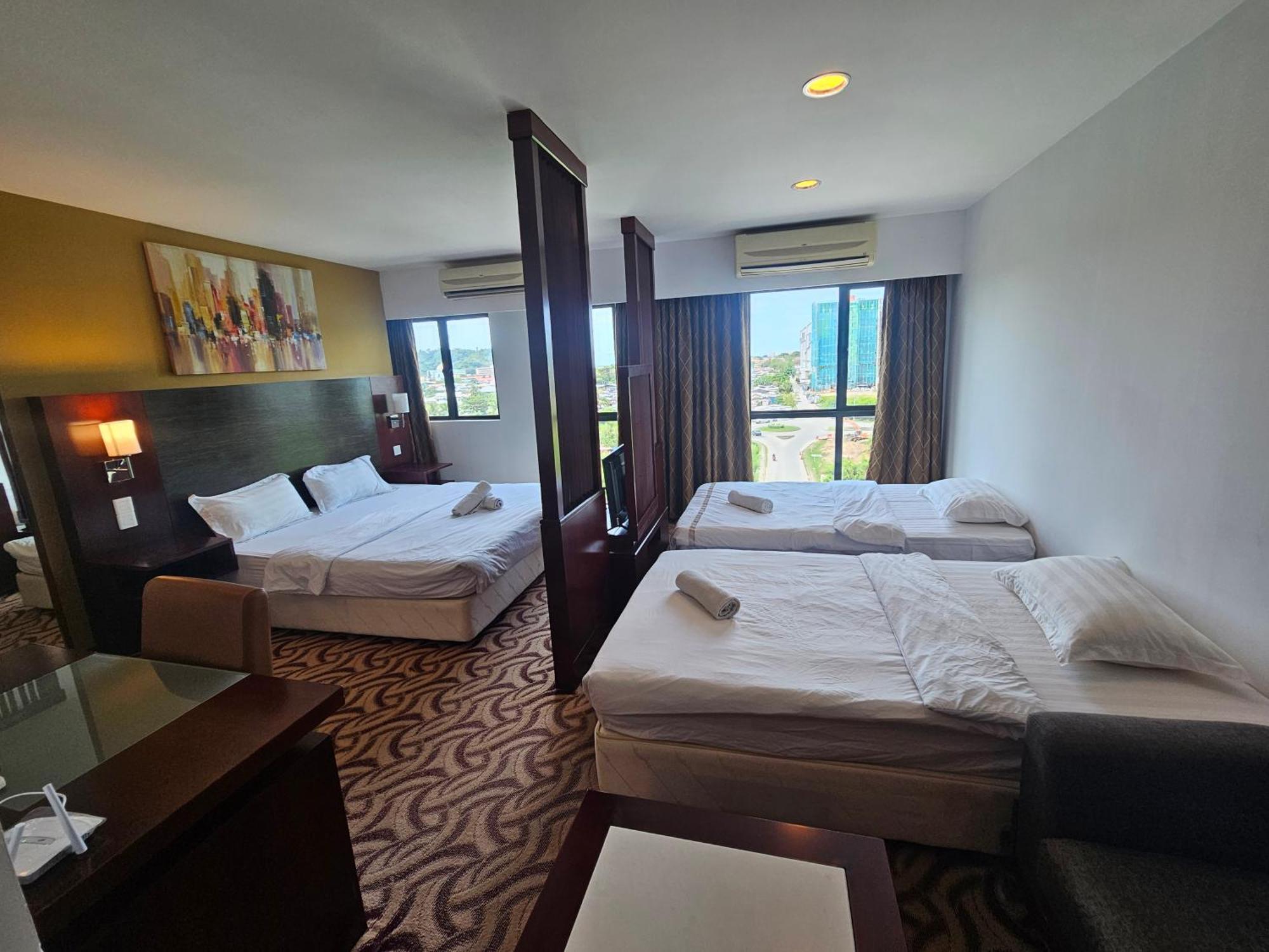 Kota Kinabalu City Ensuite At Scsp Ming Garden Exterior photo